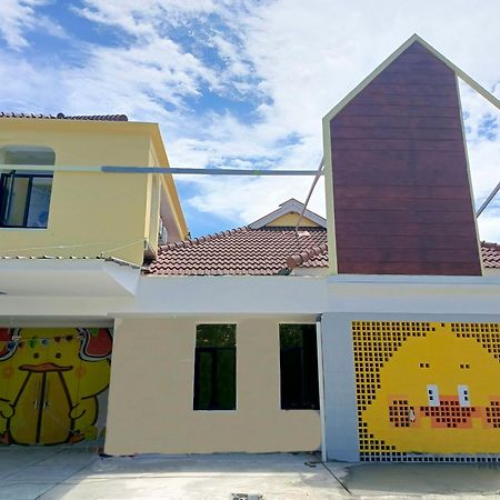 Bebek Kuning Residence Blimbing  Exterior photo