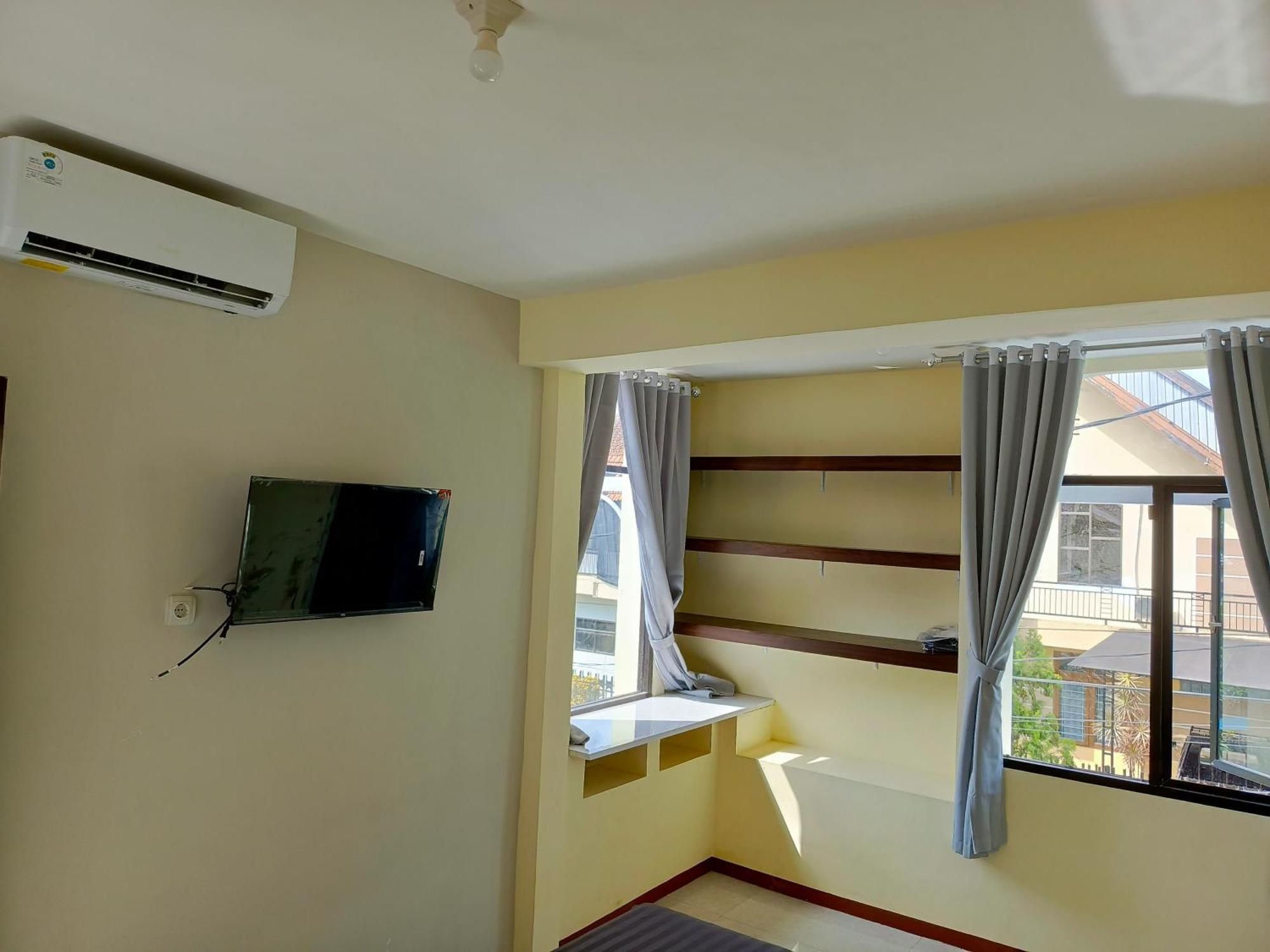 Bebek Kuning Residence Blimbing  Exterior photo
